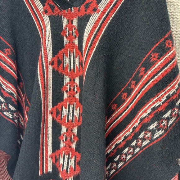 Vtg 70’s Sturbridge by Roosevelt Southwestern Knit Shawl Poncho Tribal One Size - Picture 3 of 10